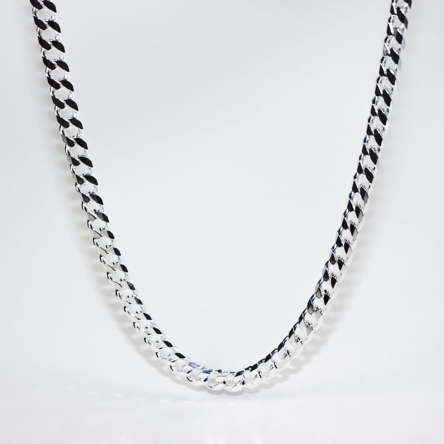 Bevelled Diamond Cut - 19 Eleven Jewellers